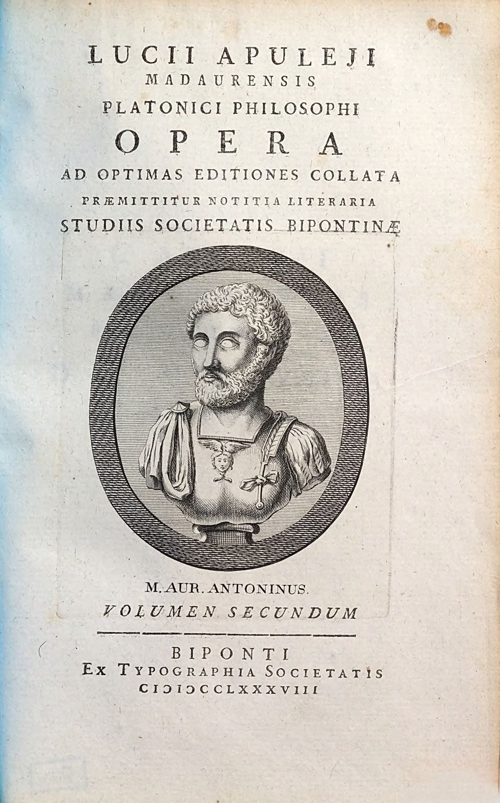Cover of Lucii Apuleji Madaurensis Platonici Philosophi Opera
